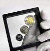 Футляр-рамка для монет с подставкой, (черная) 90*90мм